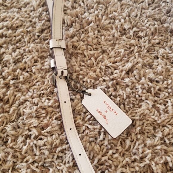 Coach × Keith Haring Love Husdon Saddle Crossbody - Picture 4 of 7